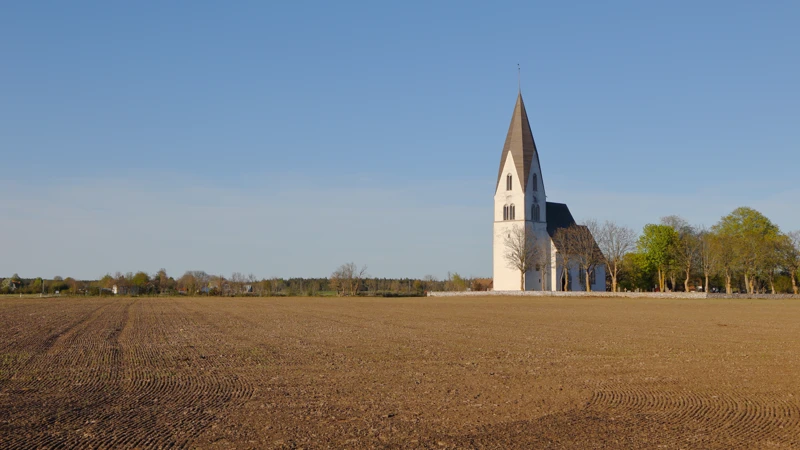 Kyrka