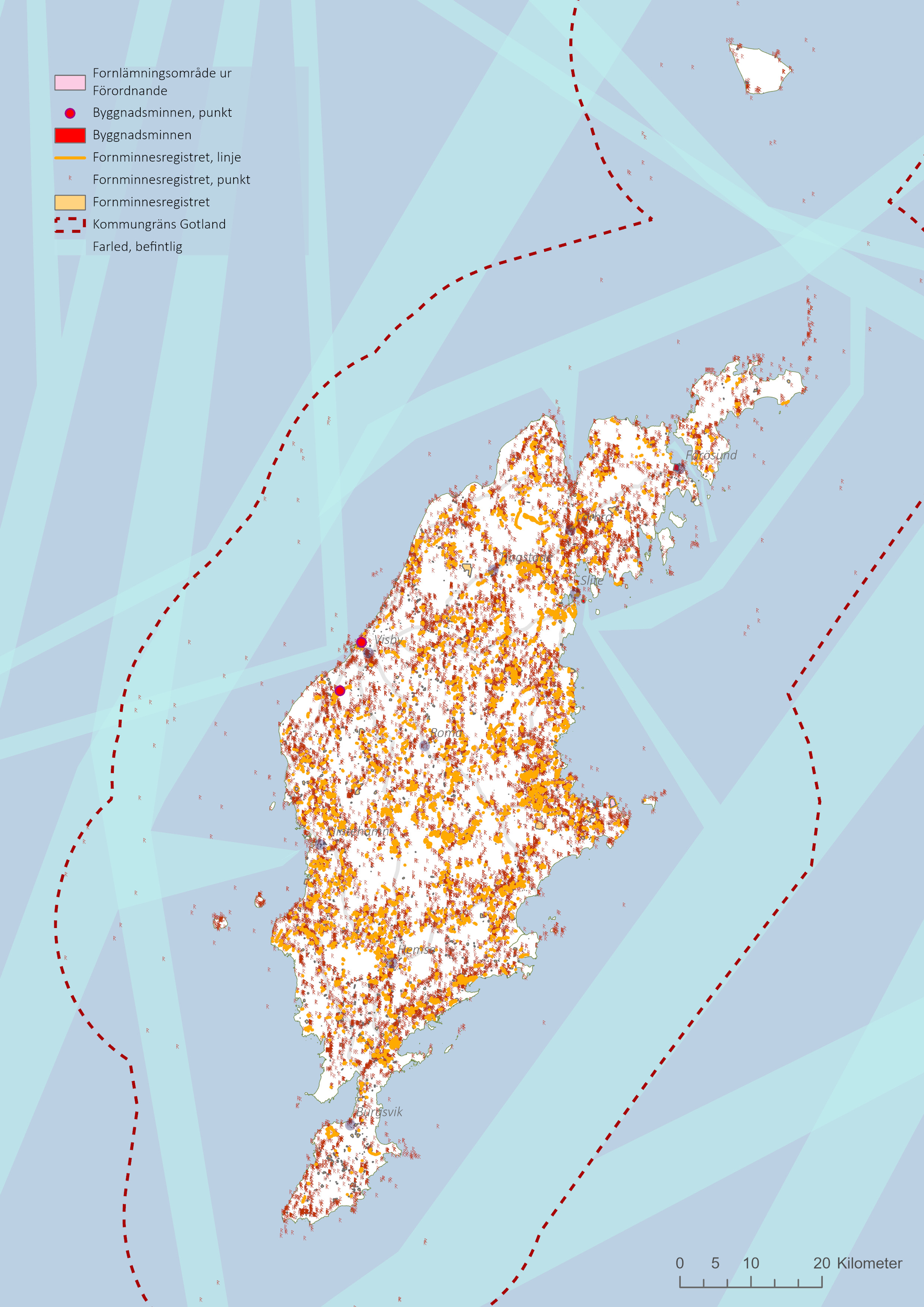 Karta över Gotland, med kända fornlämningar och byggnadsminnen enligt kulturmiljölagen markerade. Teckenförklaring: Rosa yta med grå ytterkant: Fornlämningsområde ur Förordnande Röd prick med lila ytterkant: Byggnadsminnen, punkt Röd yta med grå ytterkant: Byggnadsminnen Gul linje: Fornminnesregistret, linje Runstenstecken: Fornminnesregistret, punkt Ljusgul yta med grå ytterkant: Fornminnesregistret Mörkröd streckad linje: Kommungräns Gotland Ljusblå yta: Farled, befintlig.
